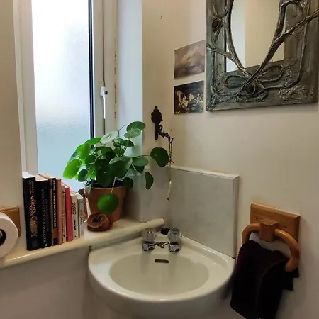 The Séjour chez l'habitant *